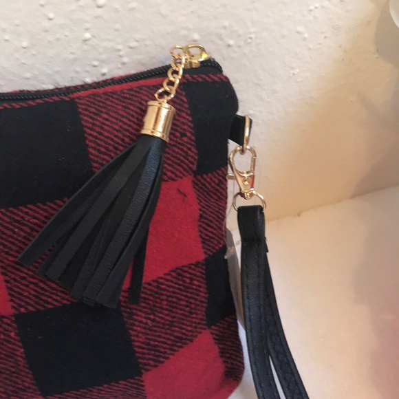 Red Check Plaid Wristlet bag - Picture 2 of 5